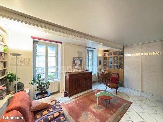 Maison 5 pièces 174 m²