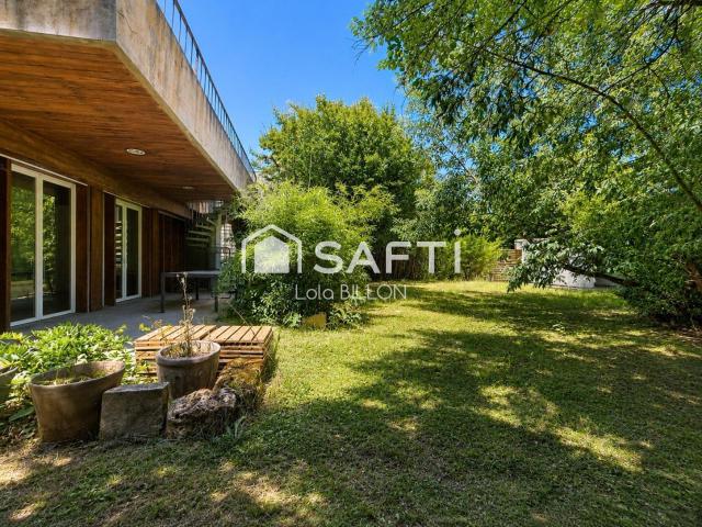 Maison 5 pièces 174 m²