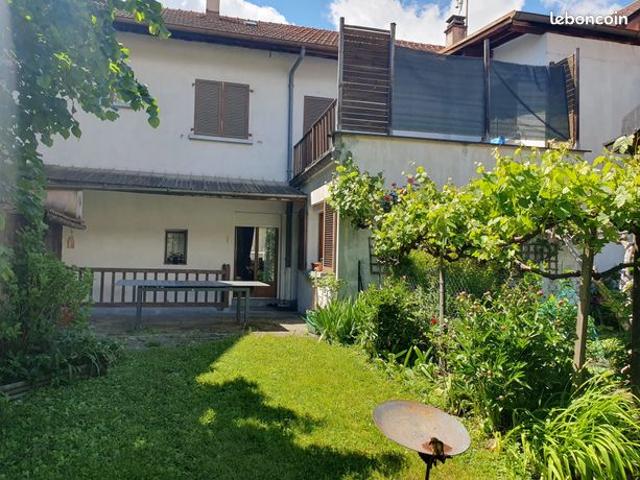Maison 5 pièces 174 m²
