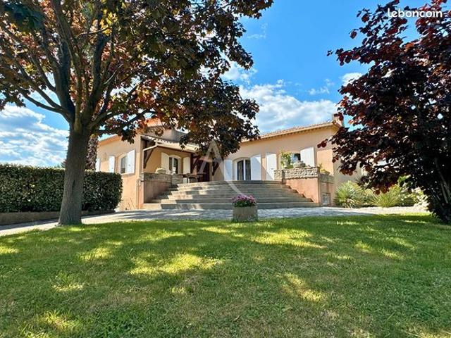 Maison 5 pièces 174 m²