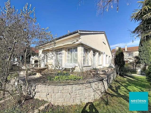 Maison 5 pièces 174 m²