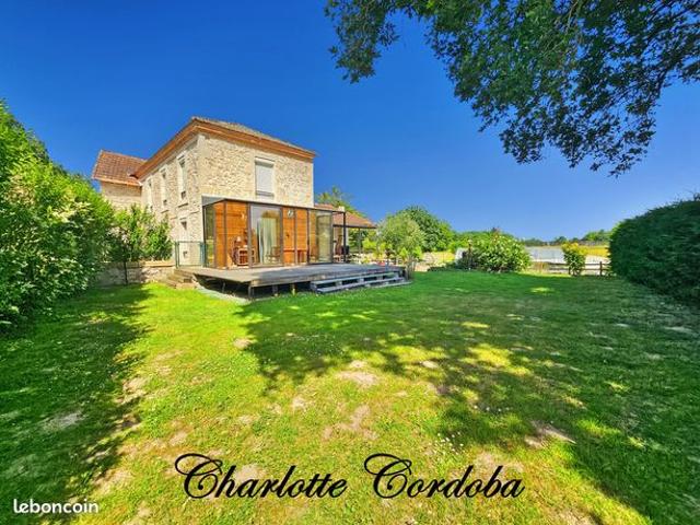 Maison 5 pièces 174 m²