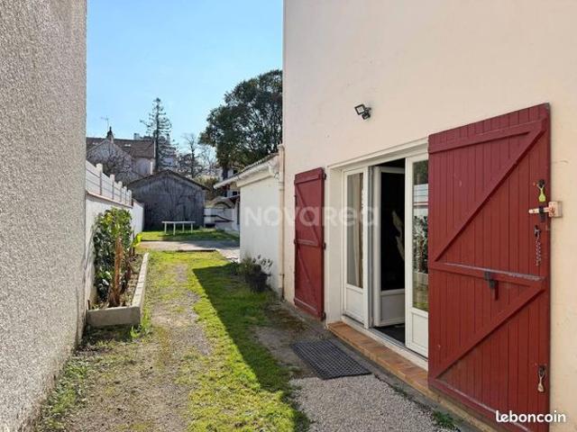 Maison 5 pièces 174 m²