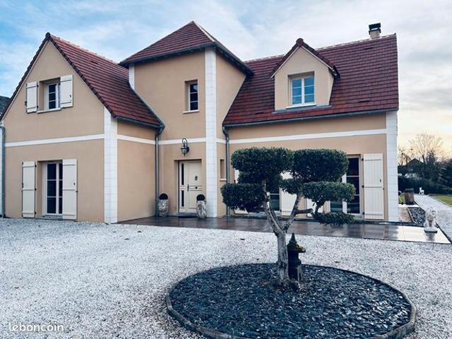 Maison 5 pièces 174 m²