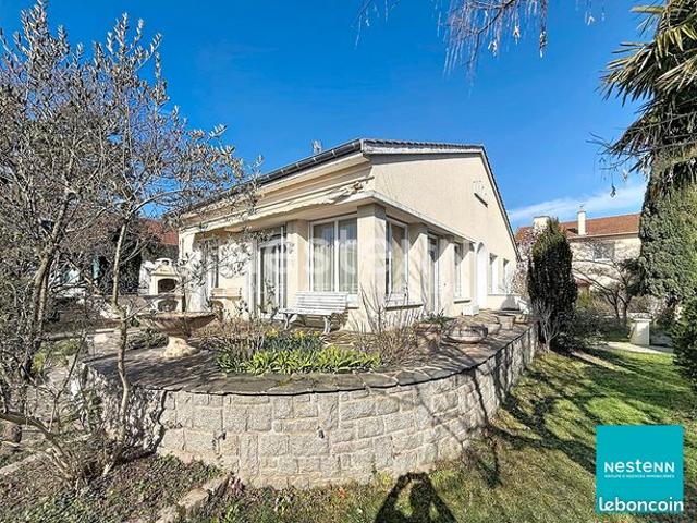 Maison 5 pièces 174 m²