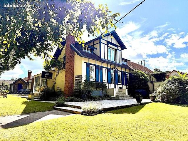 Maison 5 pièces 175 m²