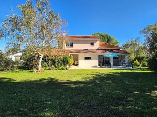 Maison 5 pièces 175 m²