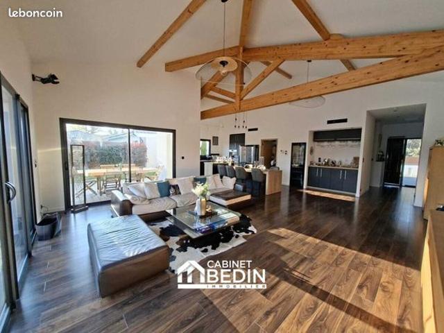 Maison 5 pièces 175 m²