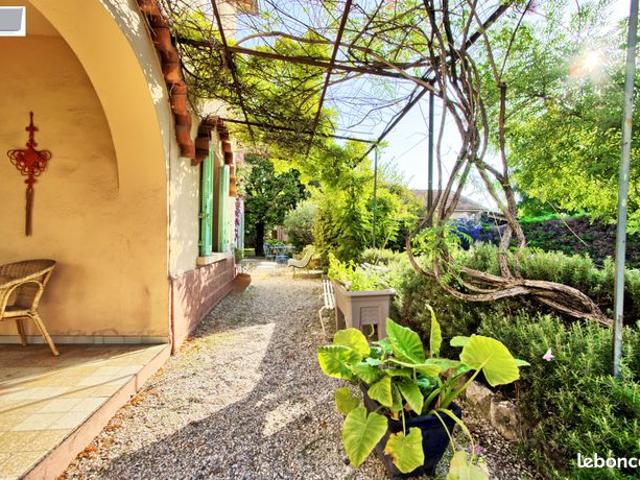Maison 5 pièces 175 m²