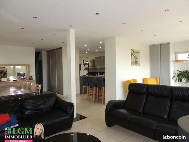 Maison 5 pièces 175 m²