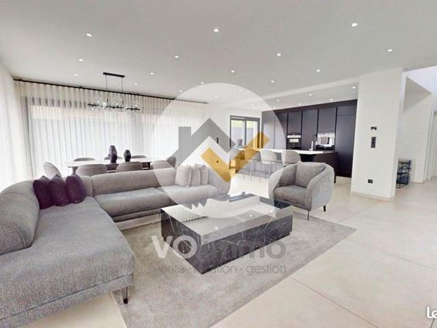 Maison 5 pièces 175 m²