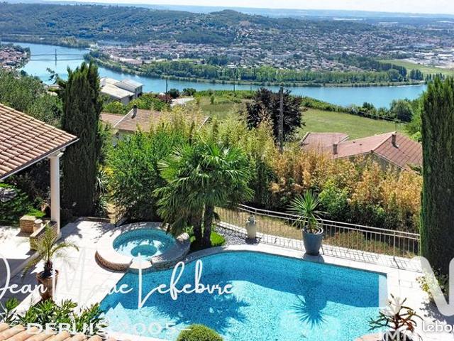 Maison 5 pièces 175 m²