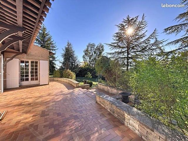 Maison 5 pièces 175 m²