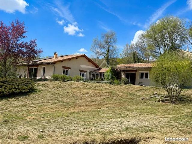 Maison 5 pièces 175 m²