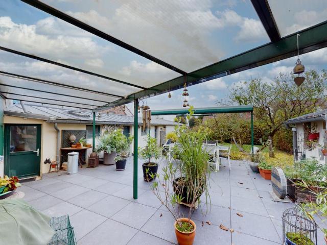 Maison 5 pièces 175 m²