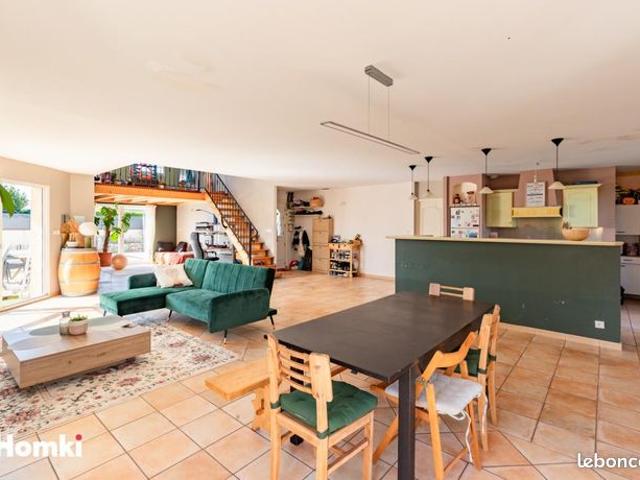 Maison 5 pièces 175 m²