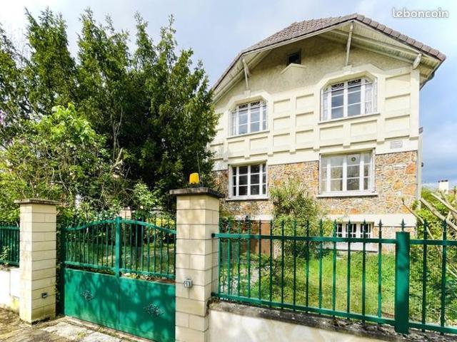 Maison 5 pièces 175 m²