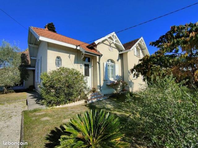 Maison 5 pièces 176 m²