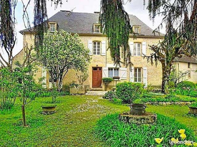 Maison 5 pièces 176 m²