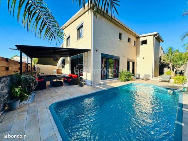 Maison 5 pièces 176 m²