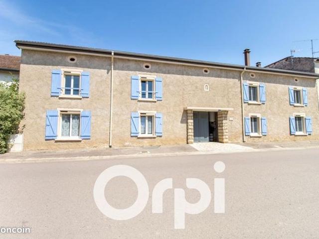 Maison 5 pièces 176 m²