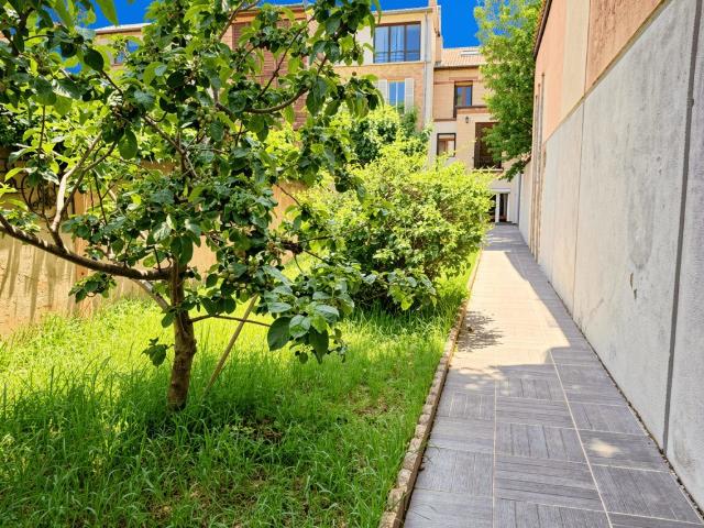Maison 5 pièces 176 m²