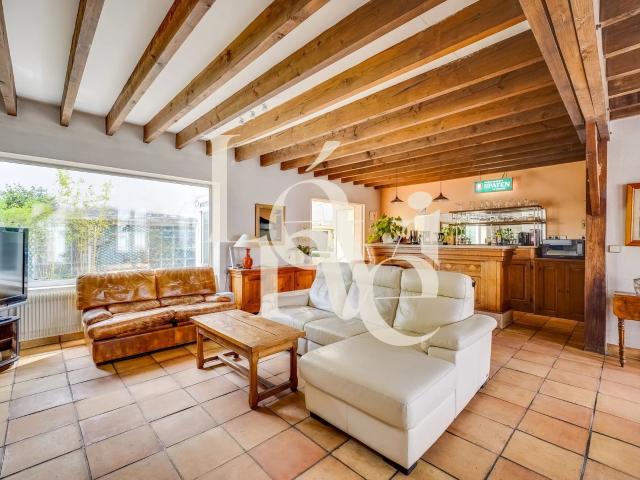 Maison 5 pièces 179 m²