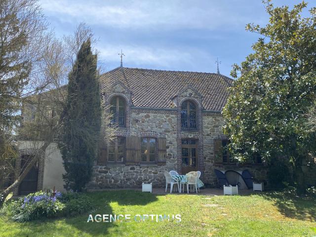 Maison 5 pièces 176 m²
