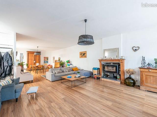 Maison 5 pièces 176 m²