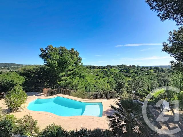 Maison 5 pièces 176 m²