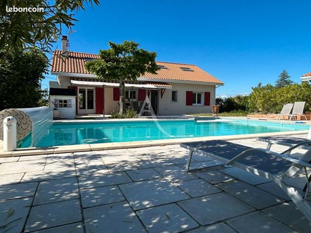 Maison 5 pièces 176 m²