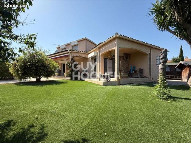 Maison 5 pièces 176 m²