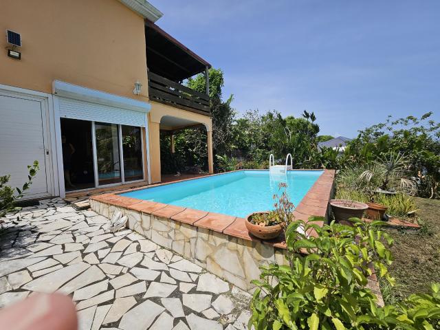 Maison 5 pièces 176 m²