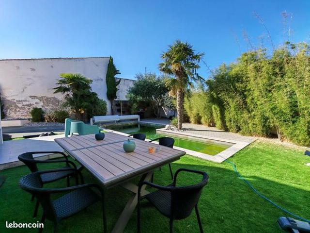 Maison 5 pièces 176 m²