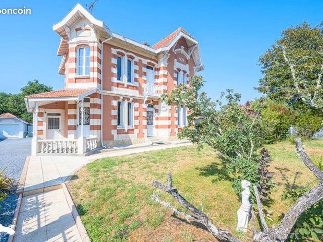 Maison 5 pièces 177 m²