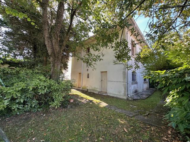 Maison 5 pièces 177 m²