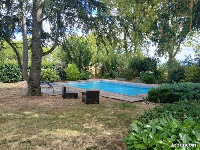 Maison 5 pièces 177 m²
