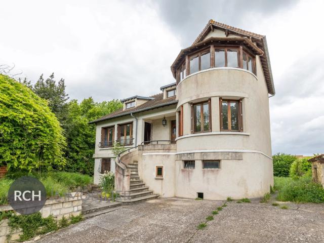 Maison 5 pièces 177 m²
