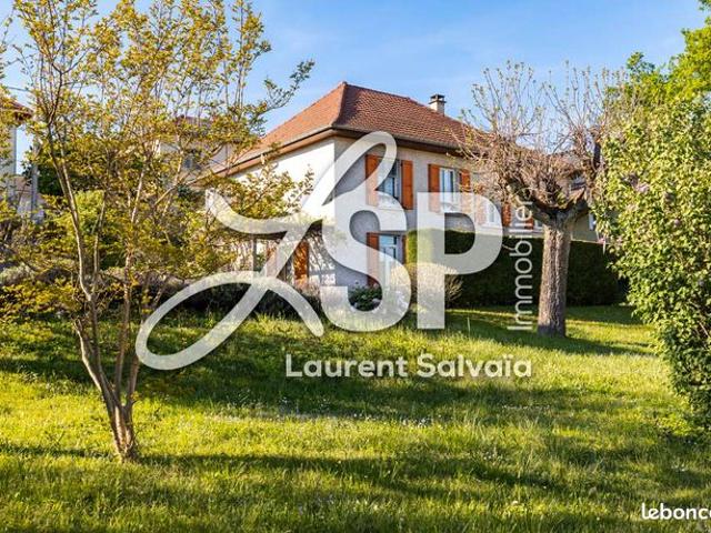 Maison 5 pièces 177 m²