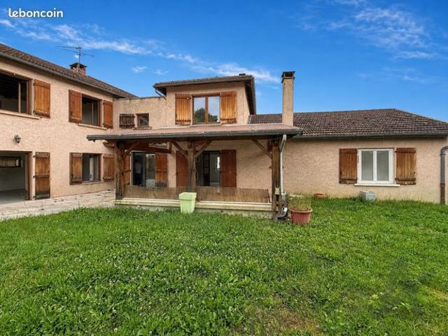 Maison 5 pièces 177 m²