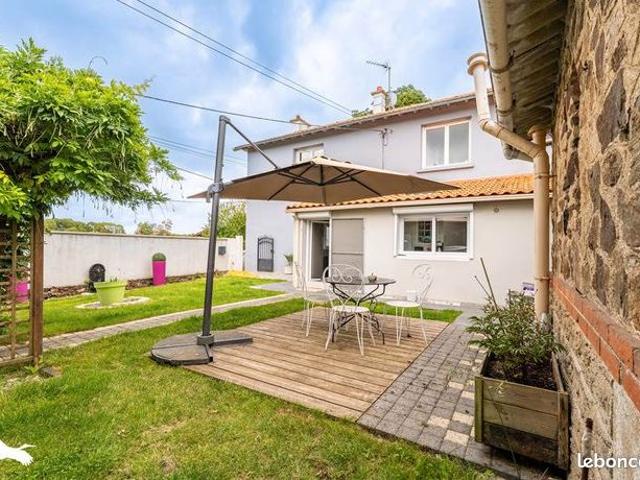 Maison 5 pièces 177 m²