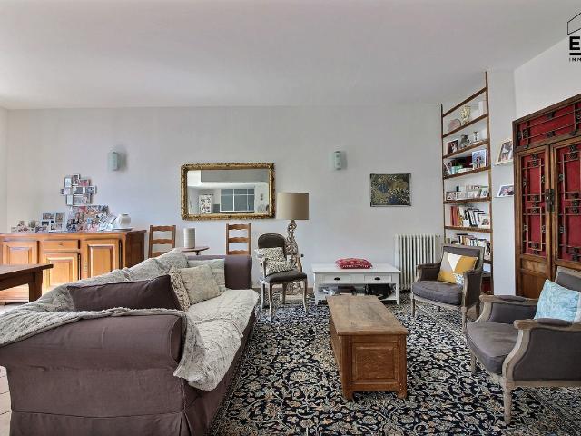 Maison 5 pièces 177 m²