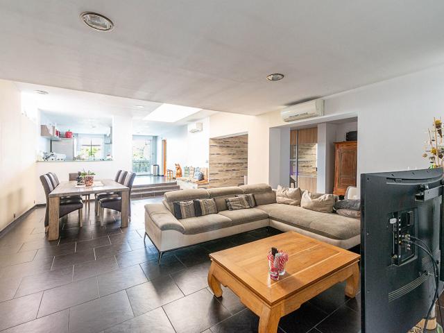 Maison 5 pièces 177 m²