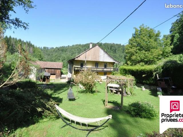 Maison 5 pièces 177 m²