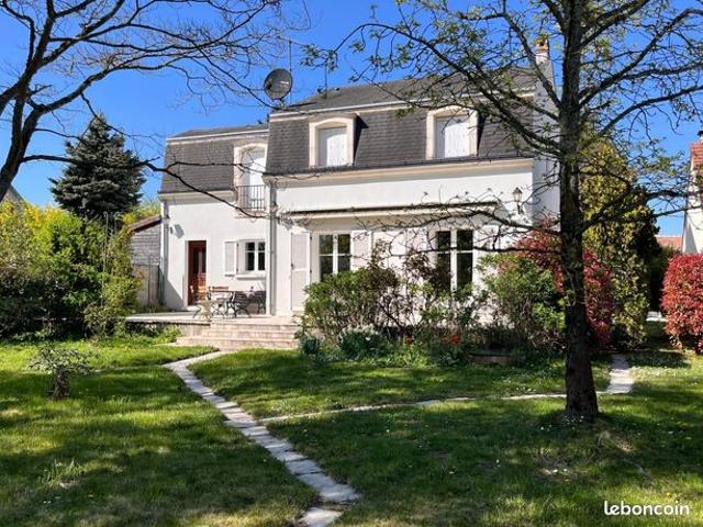 Maison 5 pièces 177 m²