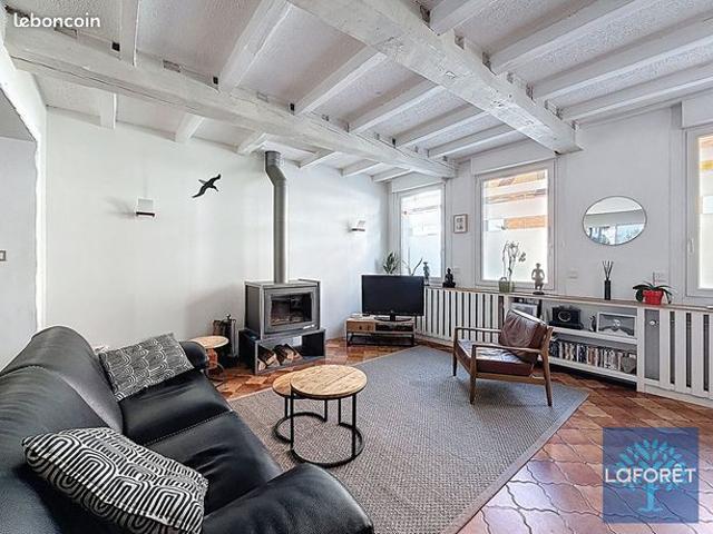 Maison 8 pièces 178 m²