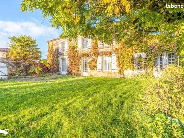 Maison 5 pièces 178 m²