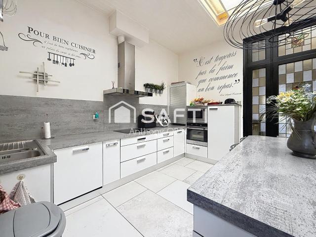 Maison 5 pièces 178 m²