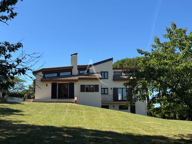 Maison 5 pièces 178 m²