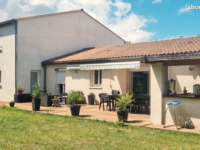 Maison 5 pièces 178 m²